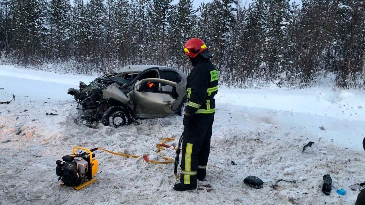 Водитель Renault Logan погиб в результате ДТП в районе Оленегорска